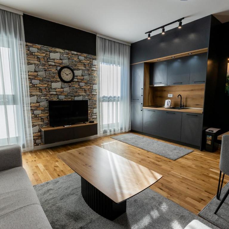 Field Apartments and SPA Kolasin - Apartman sa 1 Spavaćom Sobom i Spa Kadom - 2