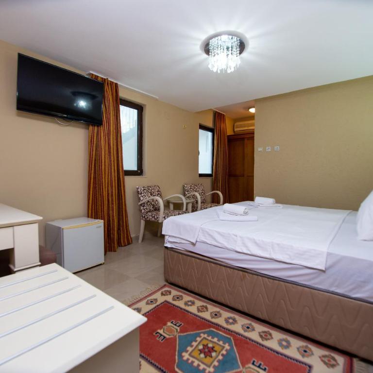 New Hotel Kuč By Marvel - Niskobudžetna Dvokrevetna Soba sa Bračnim Krevetom - 5