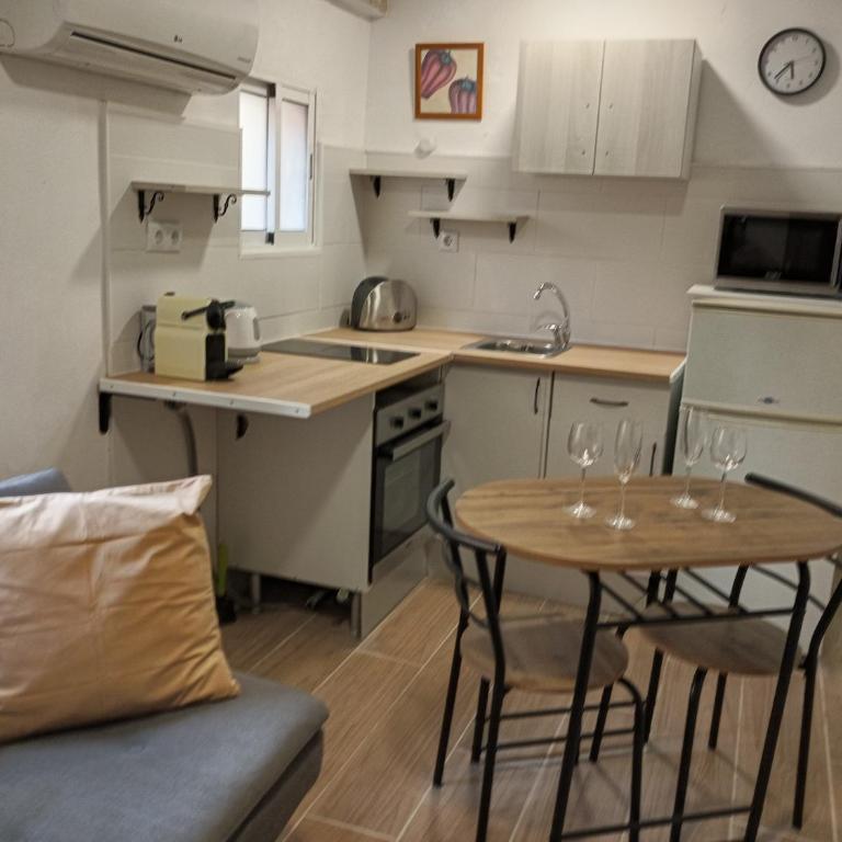 El petit apartament - One-Bedroom Apartment - 5