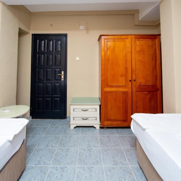 New Hotel Kuč By Marvel - Niskobudžetna Dvokrevetna Soba sa Zasebnim Krevetima - 9