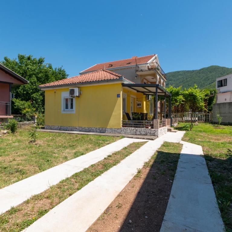 House Mila - Two-Bedroom House - 20