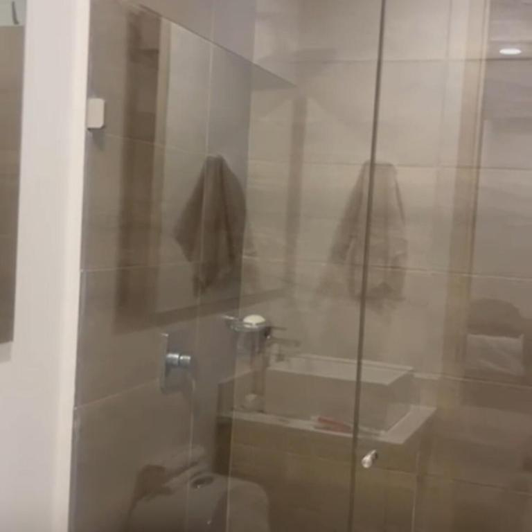 SuitePino - One-Bedroom Apartment - 11