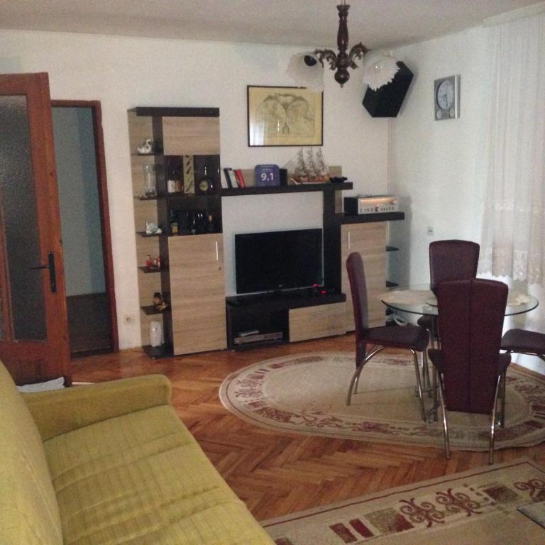 Apartments Aleksic - Apartman sa 3 Spavaće Sobe - 9