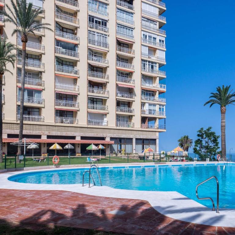 Apartment in Torremolinos with Beach Lift - Apartamento de 1 dormitorio - 1