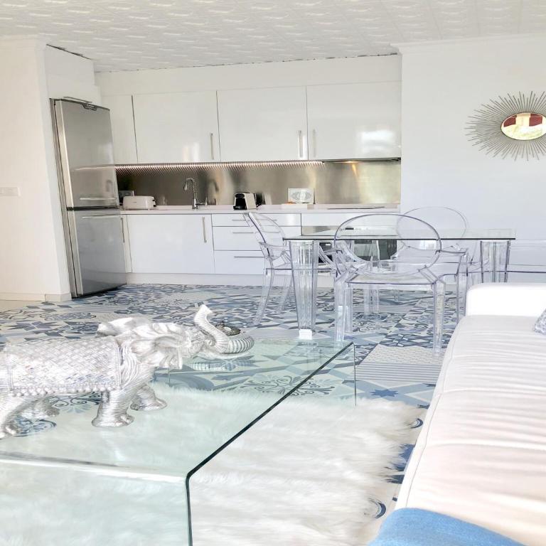 Apartment in Torremolinos with Beach Lift - Apartamento de 1 dormitorio - 14