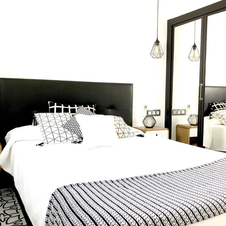Apartment in Torremolinos with Beach Lift - Apartamento de 1 dormitorio - 4