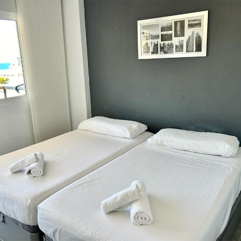 Beachfront Apartment in La Carihuela - Apartamento de 1 dormitorio - 5