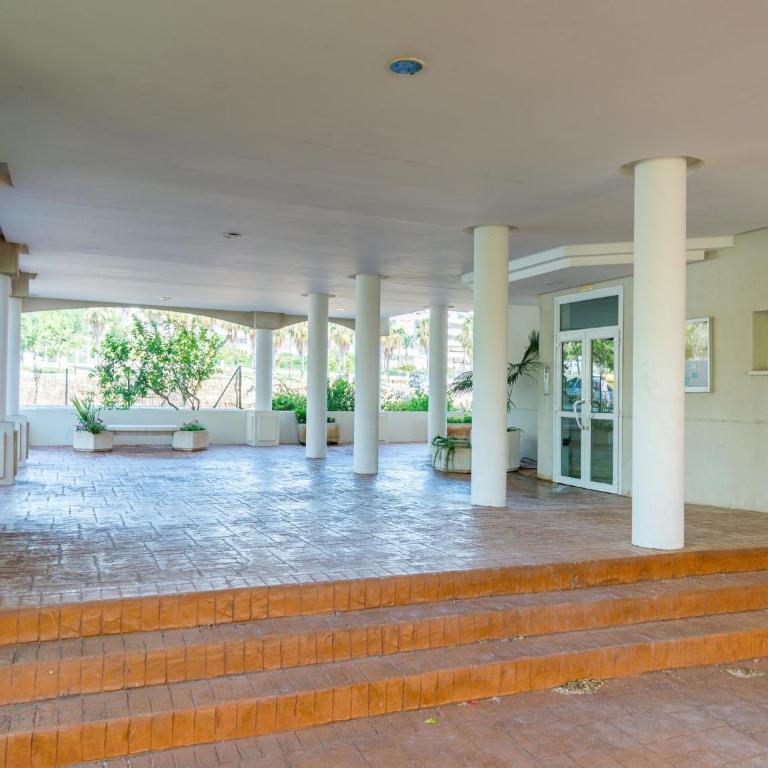 Apartment in Torremolinos near Playamar Beach - Apartamento de 3 dormitorios - 12