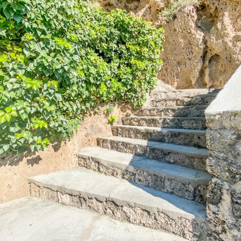 Coastal Comfort for Four in Torremolinos - Apartment mit 2 Schlafzimmern - 13