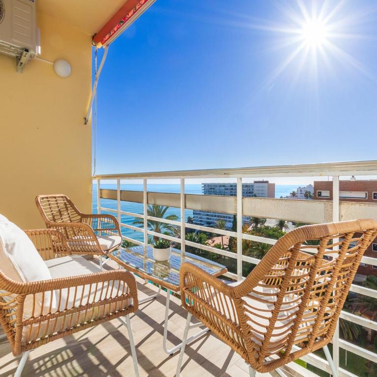 Apartment in Torremolinos near Bajondillo Beach - One-Bedroom Apartment - 4