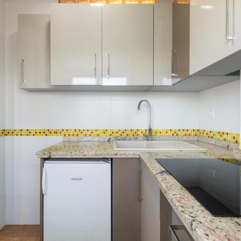 Apartment in Torremolinos with Sea Views - Apartamento de 1 dormitorio - 10