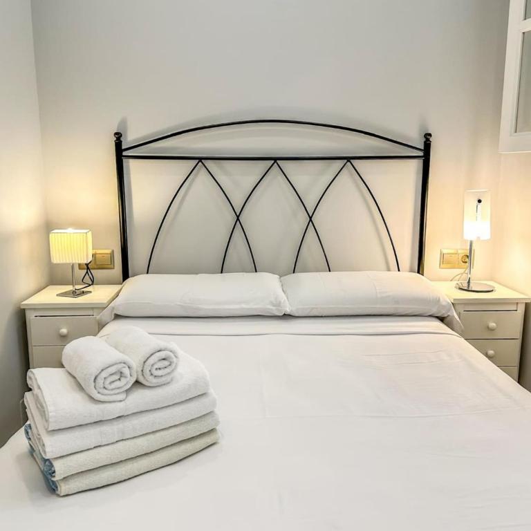 Studio in Torremolinos by Playa El Bajondillo - Apartment - 26