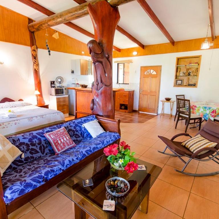 Cabañas Moai - Two-Bedroom Bungalow - 2