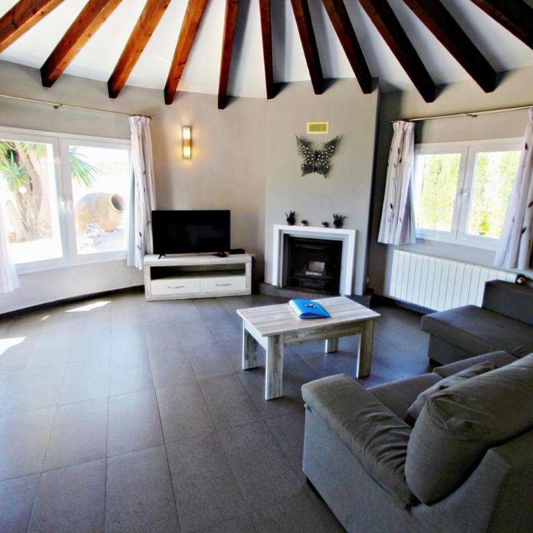 Estrella - holiday home with stunning views and private pool in Benissa - Villa - 15