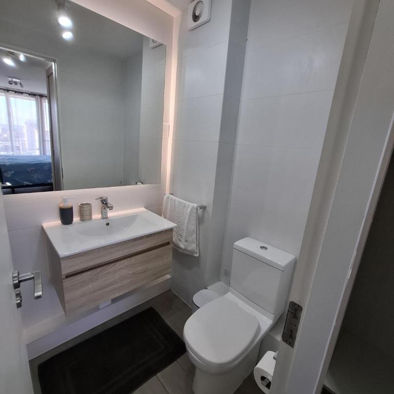 Departamento en pleno centro - Two-Bedroom Apartment - 13