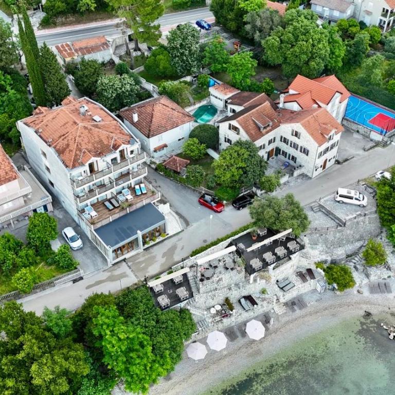 Lemon tree villa - Four-Bedroom House - 12