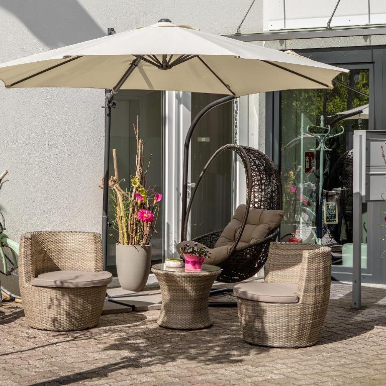 B&B Villa Verde - Doppelzimmer mit Schlafsofa - 1