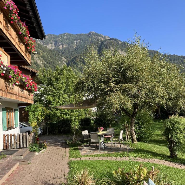 Haus Sonnenruh - Apartment mit Blick auf die Berge - 11