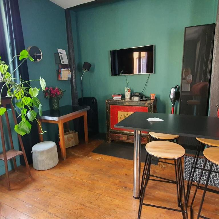 Appartement typique Rouen centre avec parking gratuit - Appartement - 7