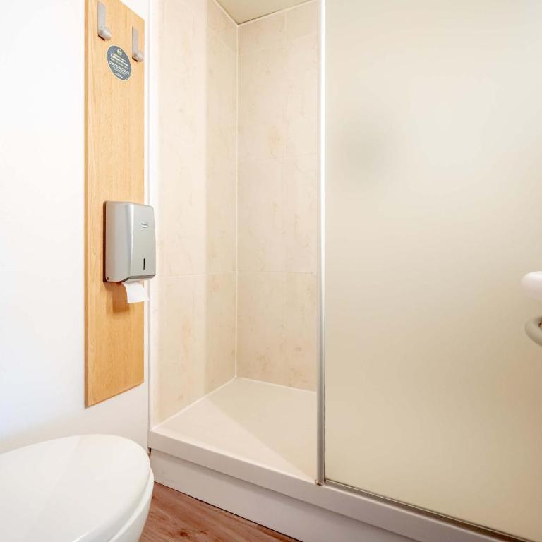 B&B HOTEL Hyères - Chambre Double - 8