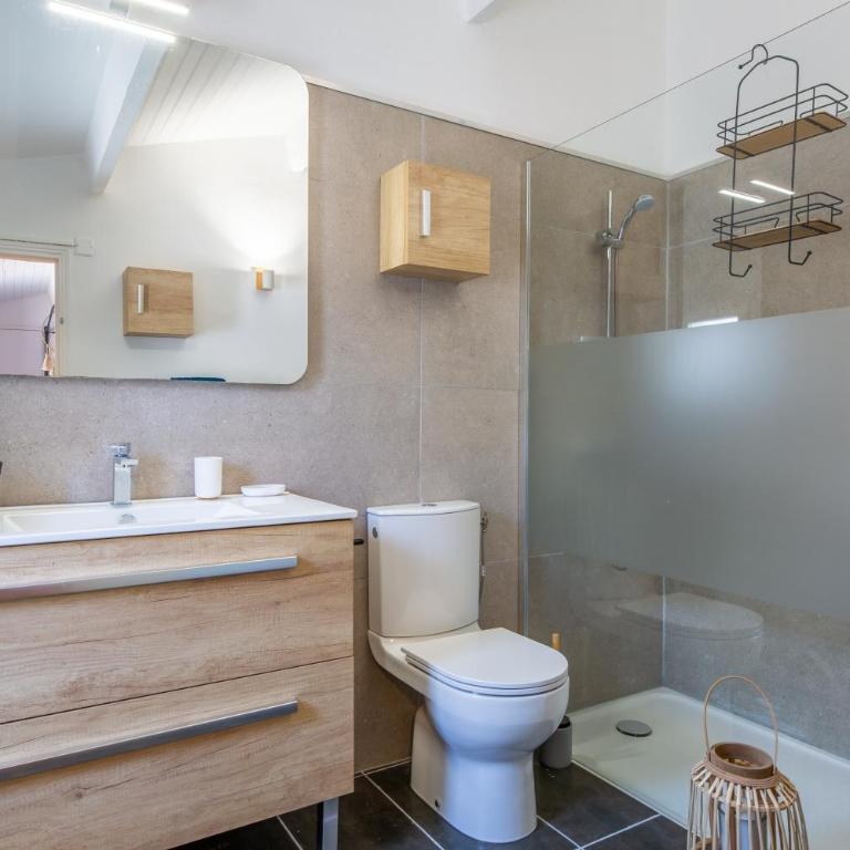 La Colombette - climatisée avec piscine - Two-Bedroom Apartment - 5