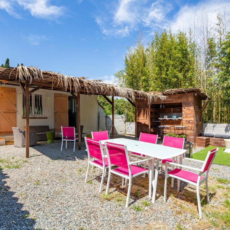 La Colombette - climatisée avec piscine - Two-Bedroom Apartment - 6