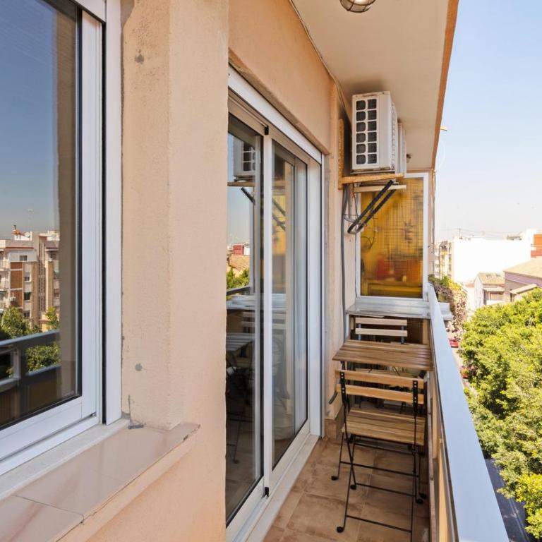 GuestReady - Your Relaxing Base in Valencia - Apartamento de 3 dormitorios con balcón - 3