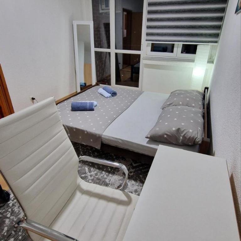 Apartman A-D - Two-Bedroom Apartment - 11
