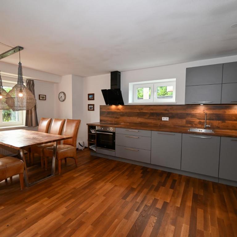 Residence Alpin Kaprun incl SUMMER CARD by All in One Apartments - Deluxe Apartment mit 3 Schlafzimmern - 12