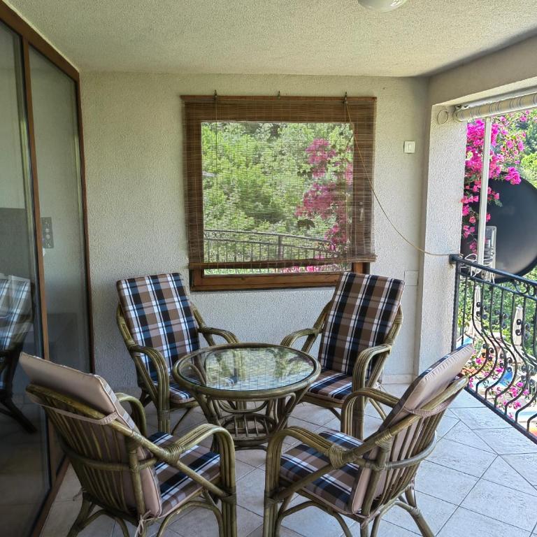 Apartments Villa Čučuk - Apartman sa 2 Spavaće Sobe i Balkonom - 1