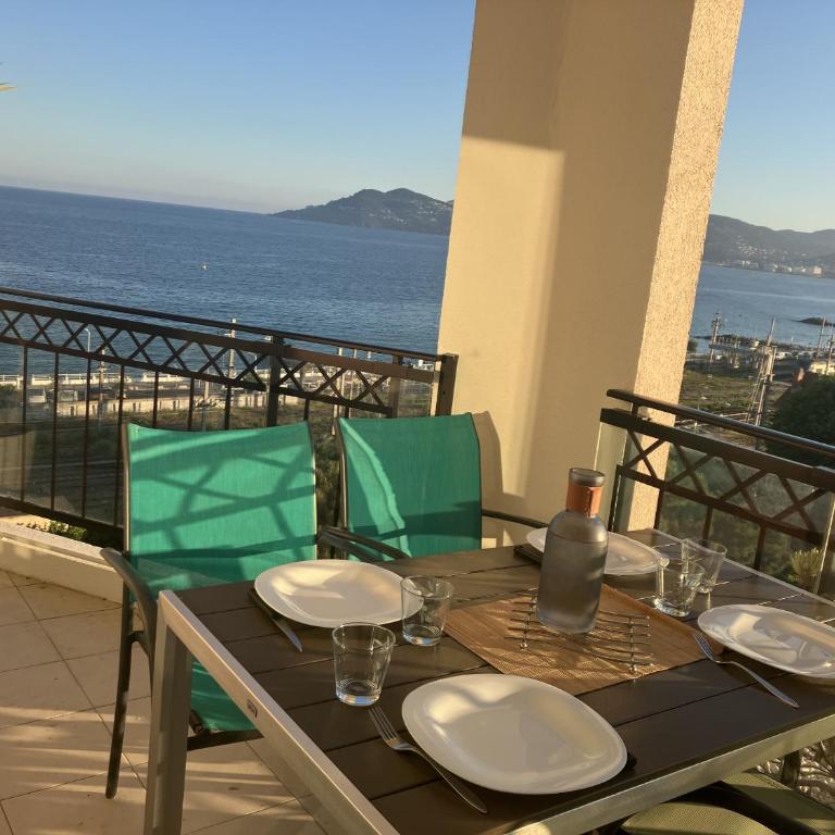 Cannes Beach Residence vue mer et pisicne - Apartment mit 1 Schlafzimmer, Balkon und Meerblick - 3