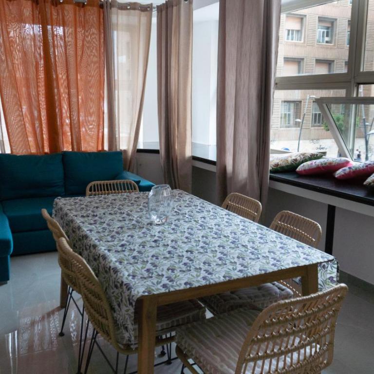 La bella napoli house casa vacanze con 3 camere da letto - Three-Bedroom House - 39
