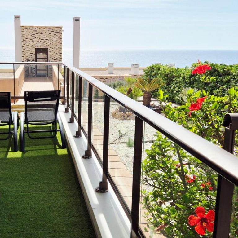 Blue Amber-Los Arenales del Sol-Alicante - Two-Bedroom Apartment with Terrace and Sea View - 10