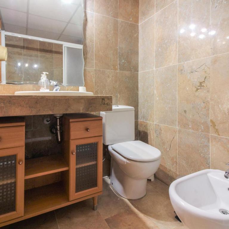 Apartamento en primera línea de mar en Roses con terraza - ES-228-90 - Apartamento - 9