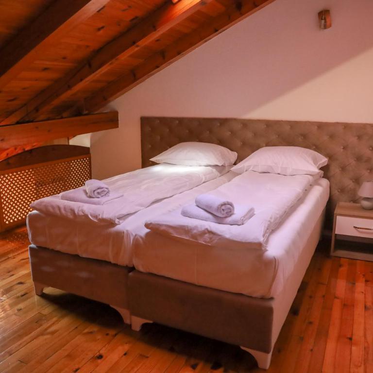 Careva Cuprija Apartment&Rooms - Porodična Soba - 3