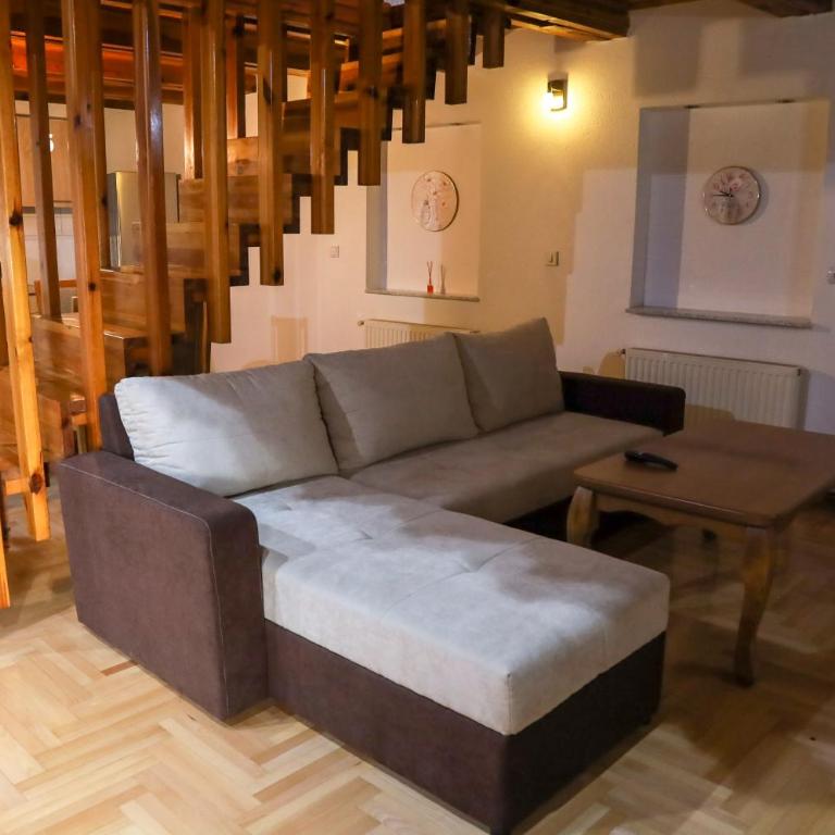 Careva Cuprija Apartment&Rooms - Porodična Soba - 4