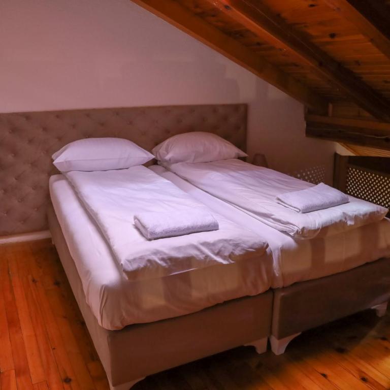 Careva Cuprija Apartment&Rooms - Porodična Soba - 5