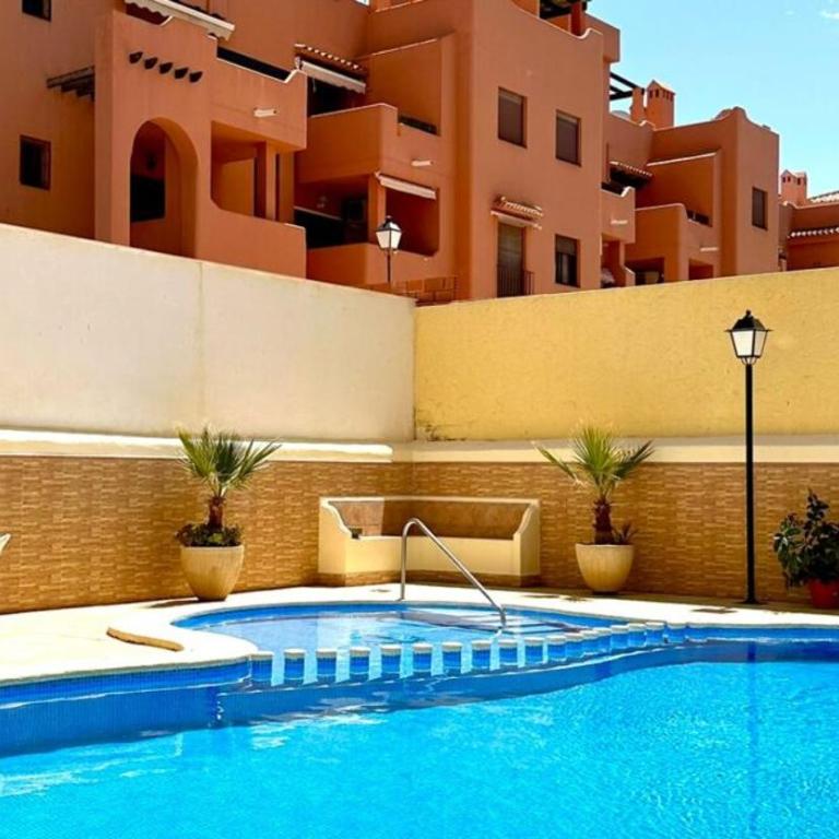 Apartment by LosLocos Beach in Torrevieja - Two-Bedroom Apartment - 1