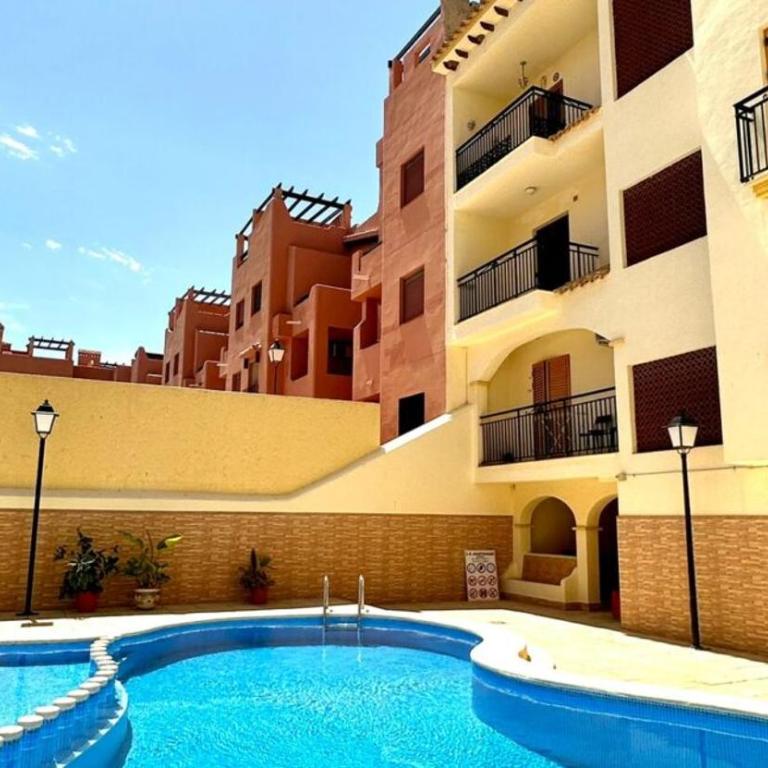 Apartment by LosLocos Beach in Torrevieja - Two-Bedroom Apartment - 4