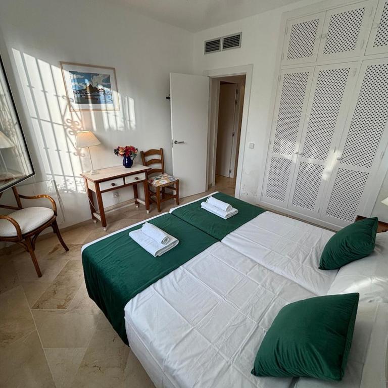 Evans Realty BV A pie de Playa & Piscina & Terraza - Apartamento de 2 dormitorios con terraza y vistas al mar - 32