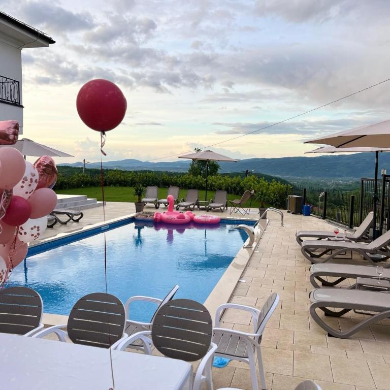 Vila sa bazenom Vrnjačka Idila - Studio sa Terasom - 36