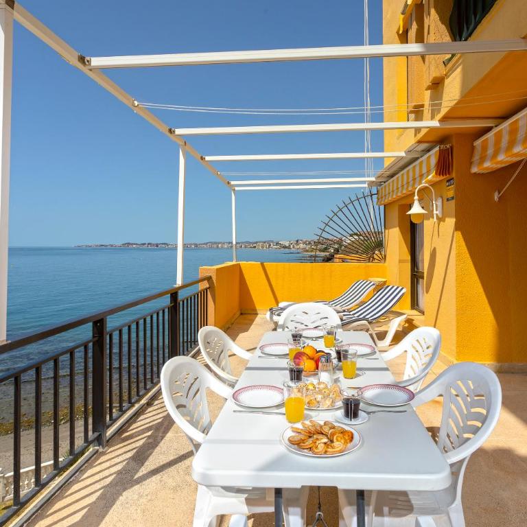 Sunstay Bellavista Flat II Benalmadena - Two-Bedroom Apartment with Terrace and Sea View - 7