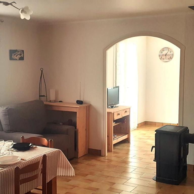 T3 RDC 2/4 pers, terrasse et garage privé. - One-Bedroom Apartment - 1