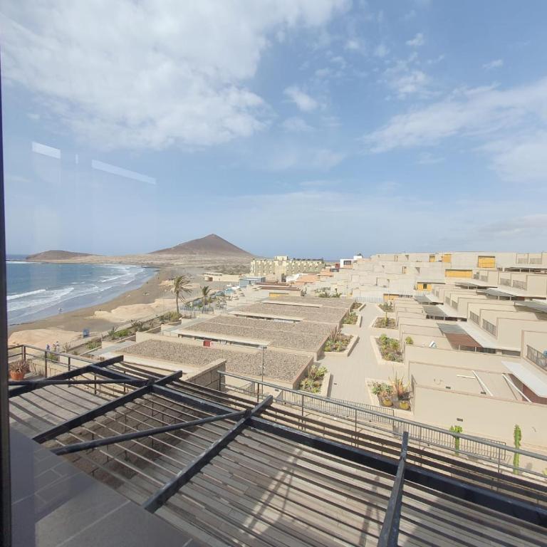 alquilaencanarias El Medano Spectacular terrace and sea views A - Casa de 2 dormitorios - 15