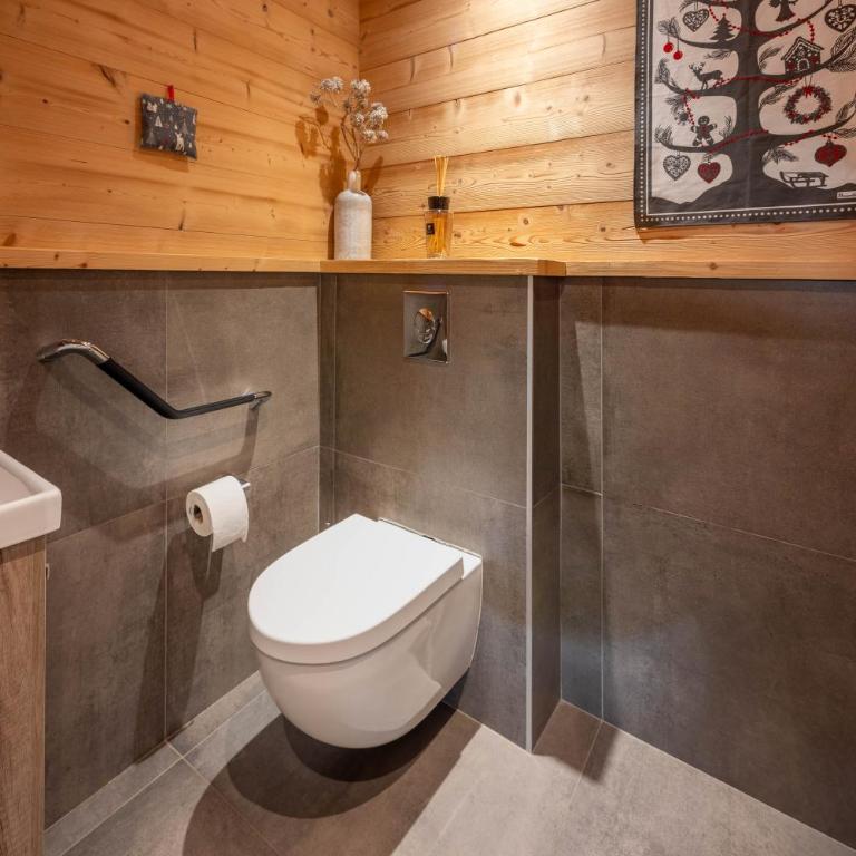 Chalet La Tanière, luxe avec vue imprenable sur le lac - Chalet - 33