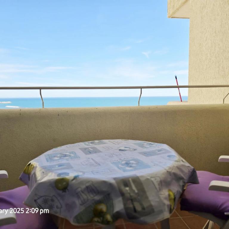 Charming 1 Bedroom Apartment in BenalBeach - One-Bedroom Apartment - 10