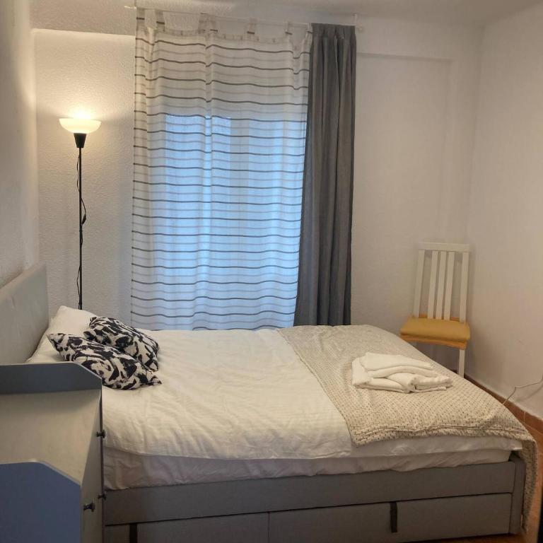Casa Familiar del Grau - Apartamento de 3 dormitorios con balcón - 14