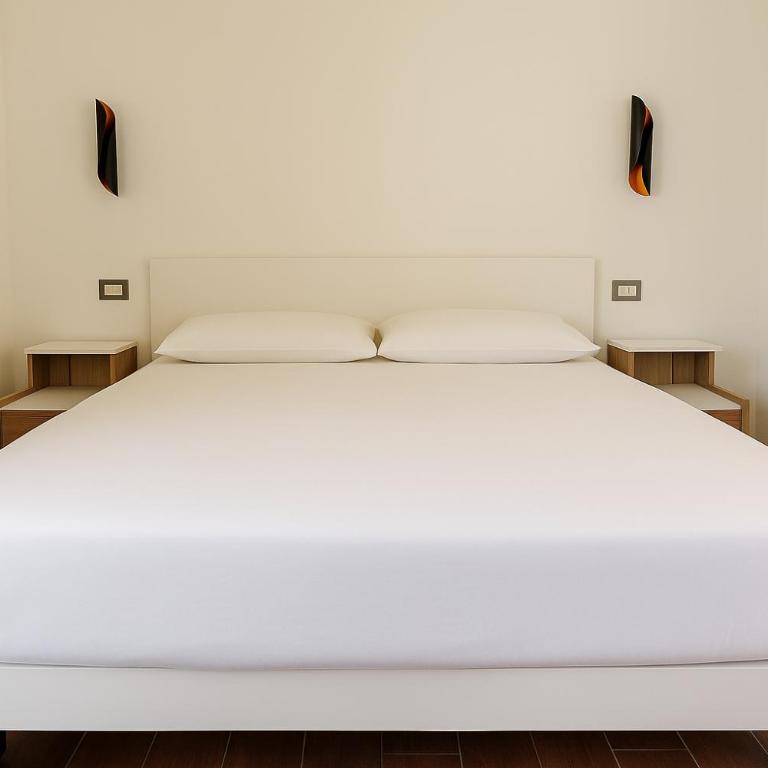 Las Cicas - Quadruple Room with Private Bathroom - 2