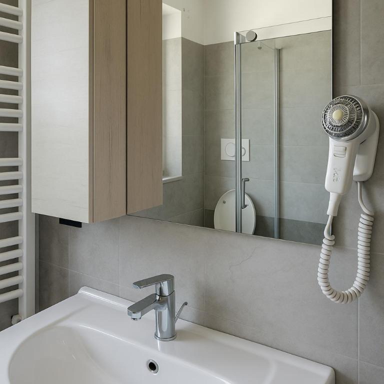 Las Cicas - King Room with Spa Bath - 3