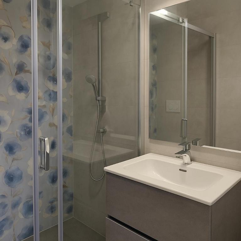 Las Cicas - Double Room with Balcony - 2
